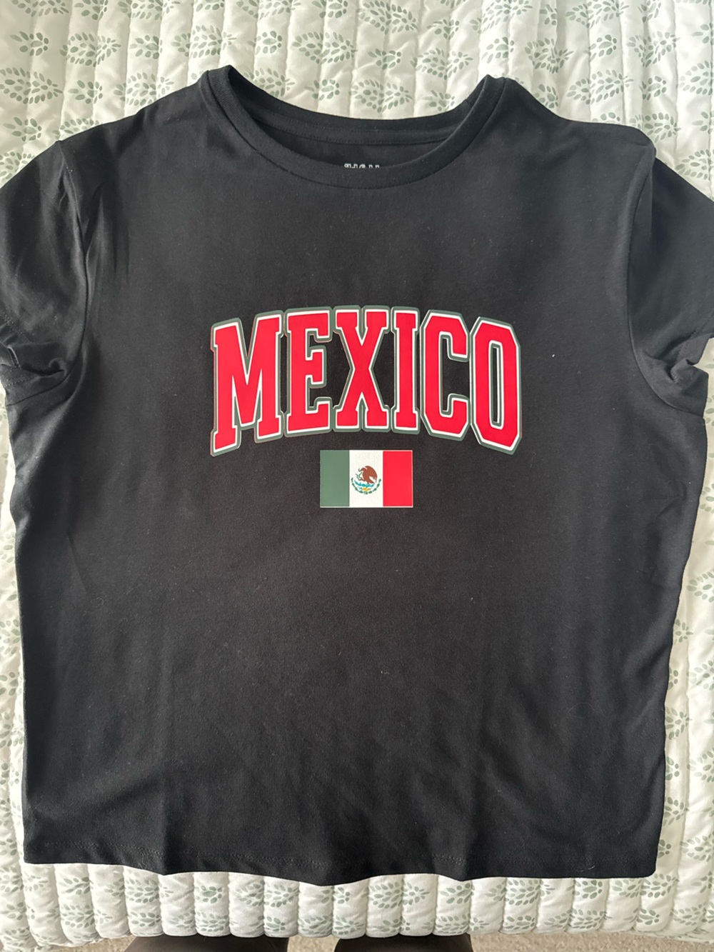Mexico Graphic T-Shirt in Black and Red